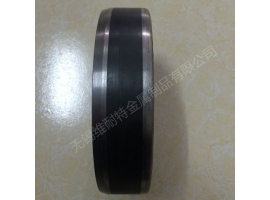 碳化鎢噴涂廠家?guī)懔私馓蓟u噴涂的技術步驟